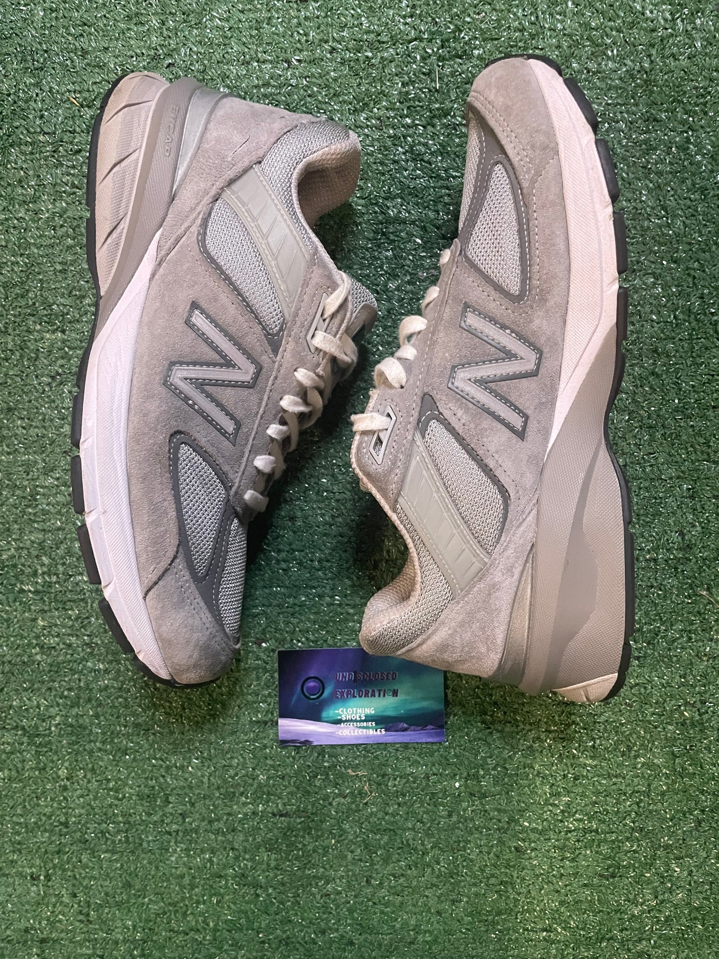 New Balance 990V5 castlerock gray size 8.5men/10women