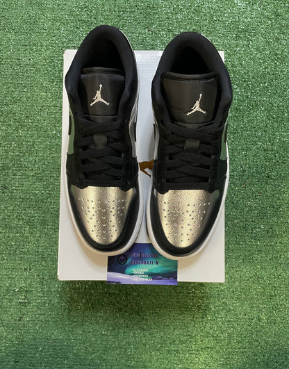 Air Jordan 1 Low black metallic Silver