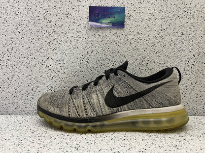 Nike Flynit Air Max Oreo 11.5 Men/13 Women “Preowned”