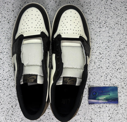 Jordan 1 Low Mocha