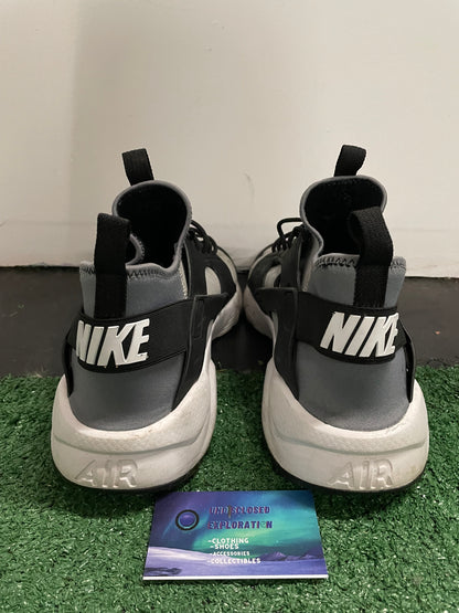 Nike Huarache run  ultra wolf grey size 13men/14.5women