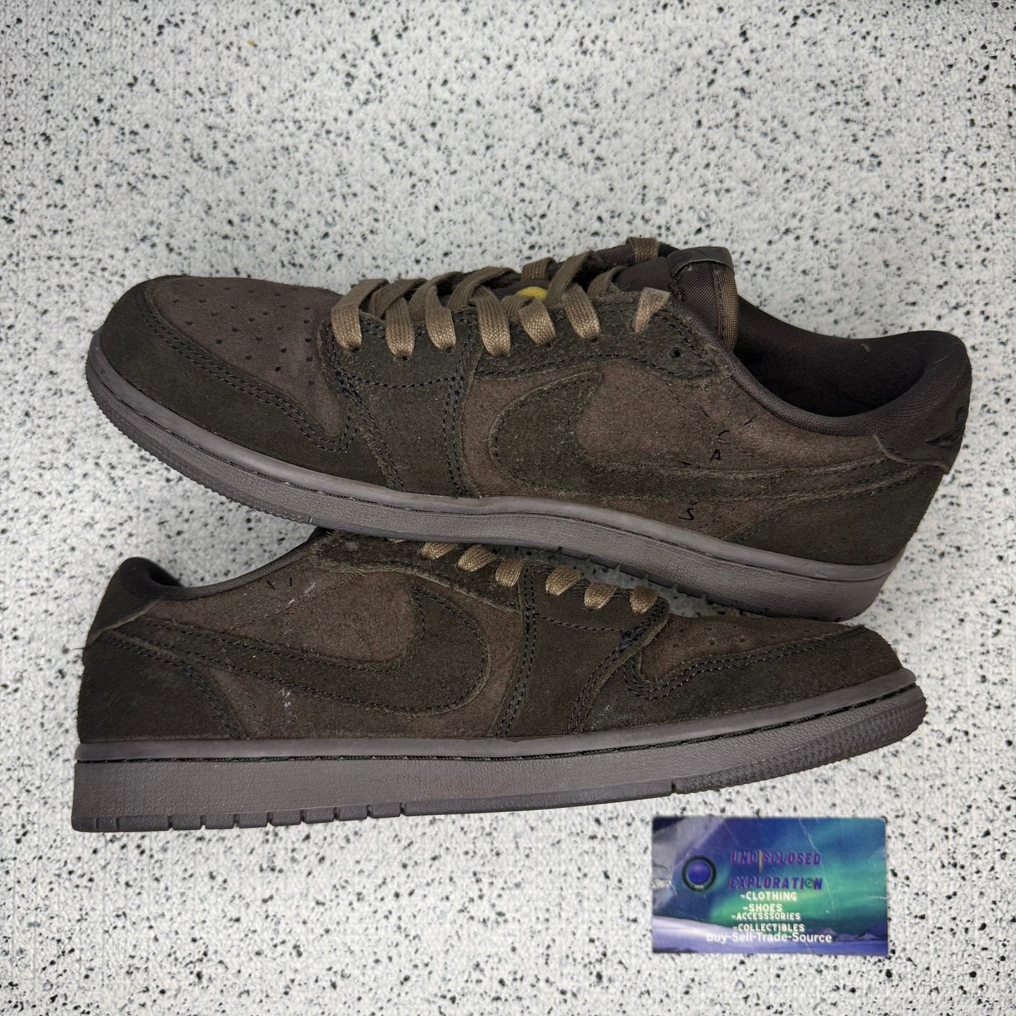 Jordan 1 Low Travis Scott Velvet 7.5 Men “Preowned”