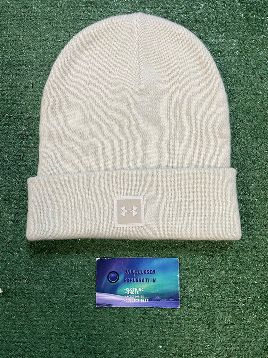 Under Armour white halftime beanie