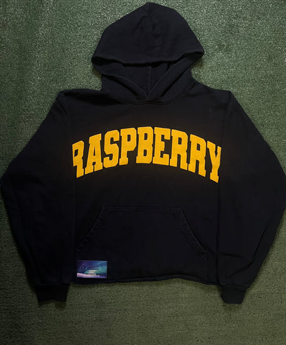 Gv Gallery Raspberry hills black & yellow hoodie