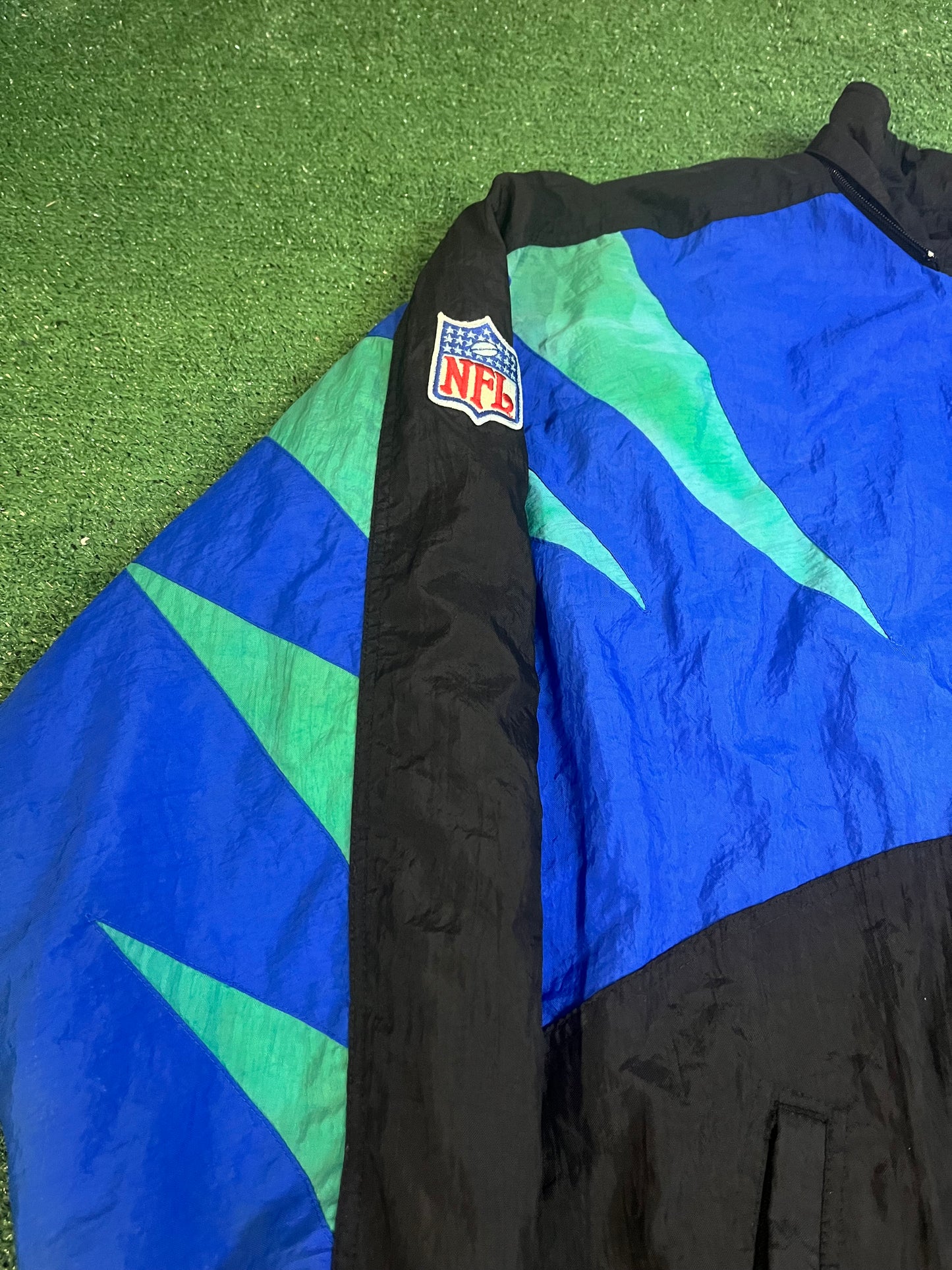 Vintage Seattle Seahawks 1990s Apex One Jacket NFL Football Coat