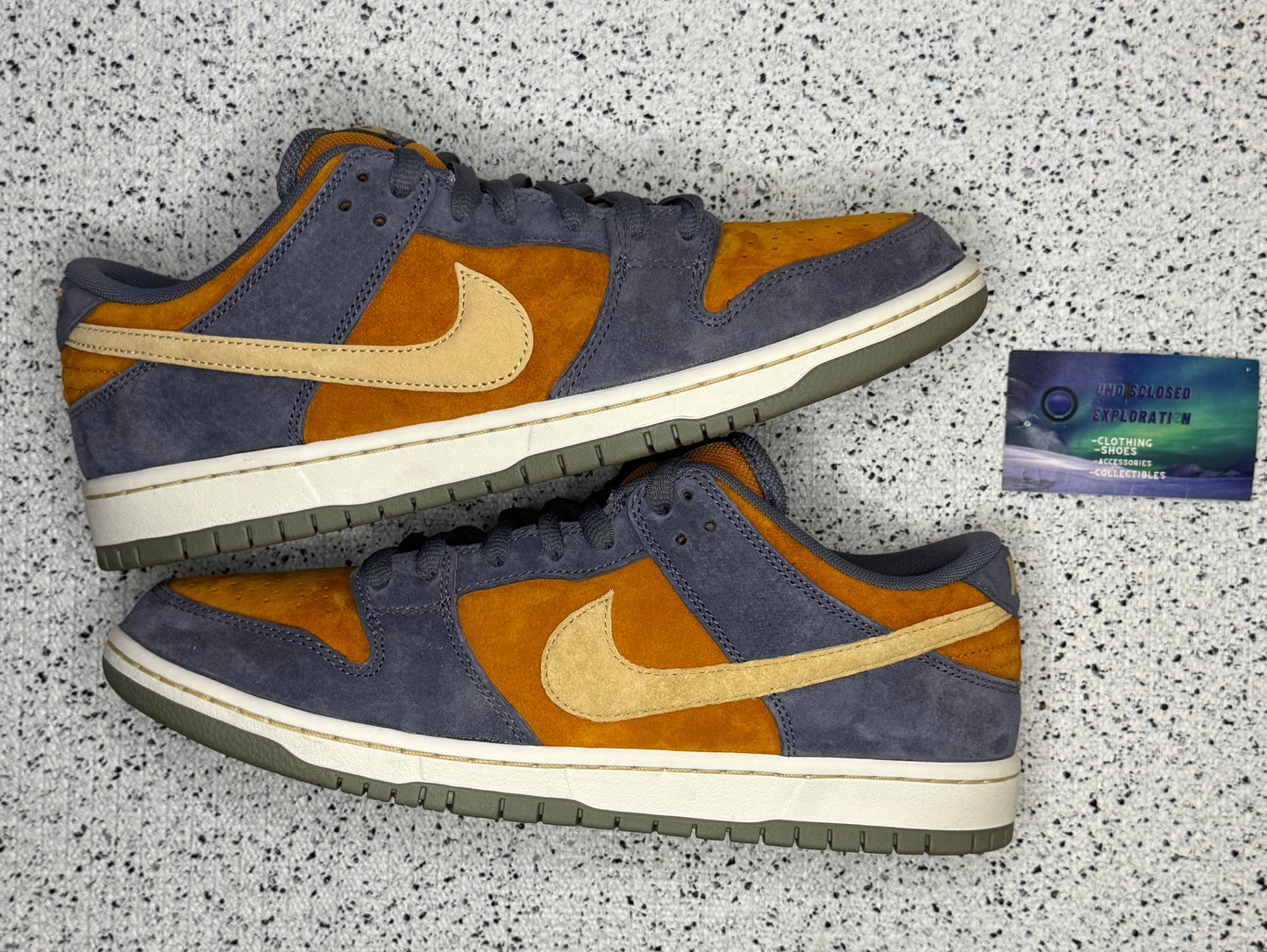 Nike Dunk SB Low Carbon Monarch 10.5 Men/12 Women “Preowned”