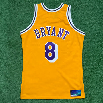Kobe Bryant Los Angeles Lakers Mitchell & Ness 96-97 Rookie Authentic Stitched Jersey