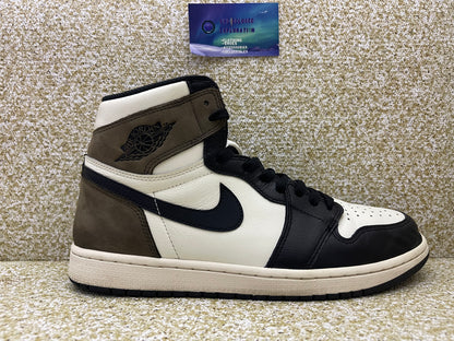 Jordan 1 Mocha 10.5 Men/12 Women “Preowned”