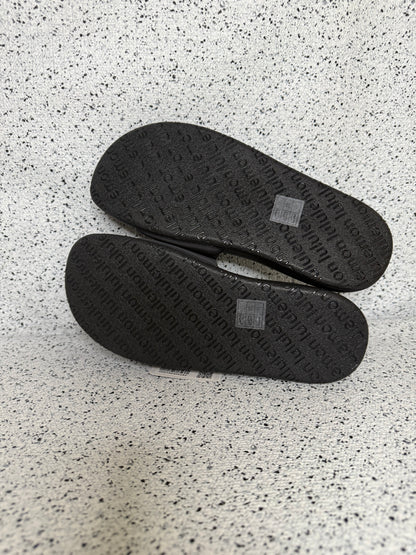Lululemon Restfeel Slide