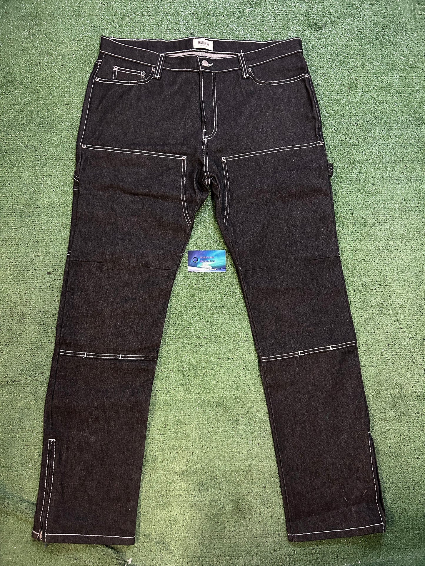 Mint crew Los Angeles black carpenter denim