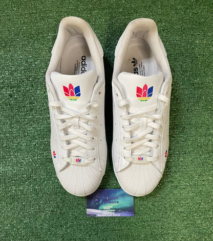 Adidas superstar pure cloud white size 10men/11.5women