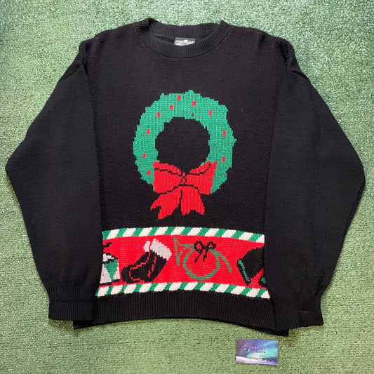 Vintage Cabin Creek wreath knit crewneck