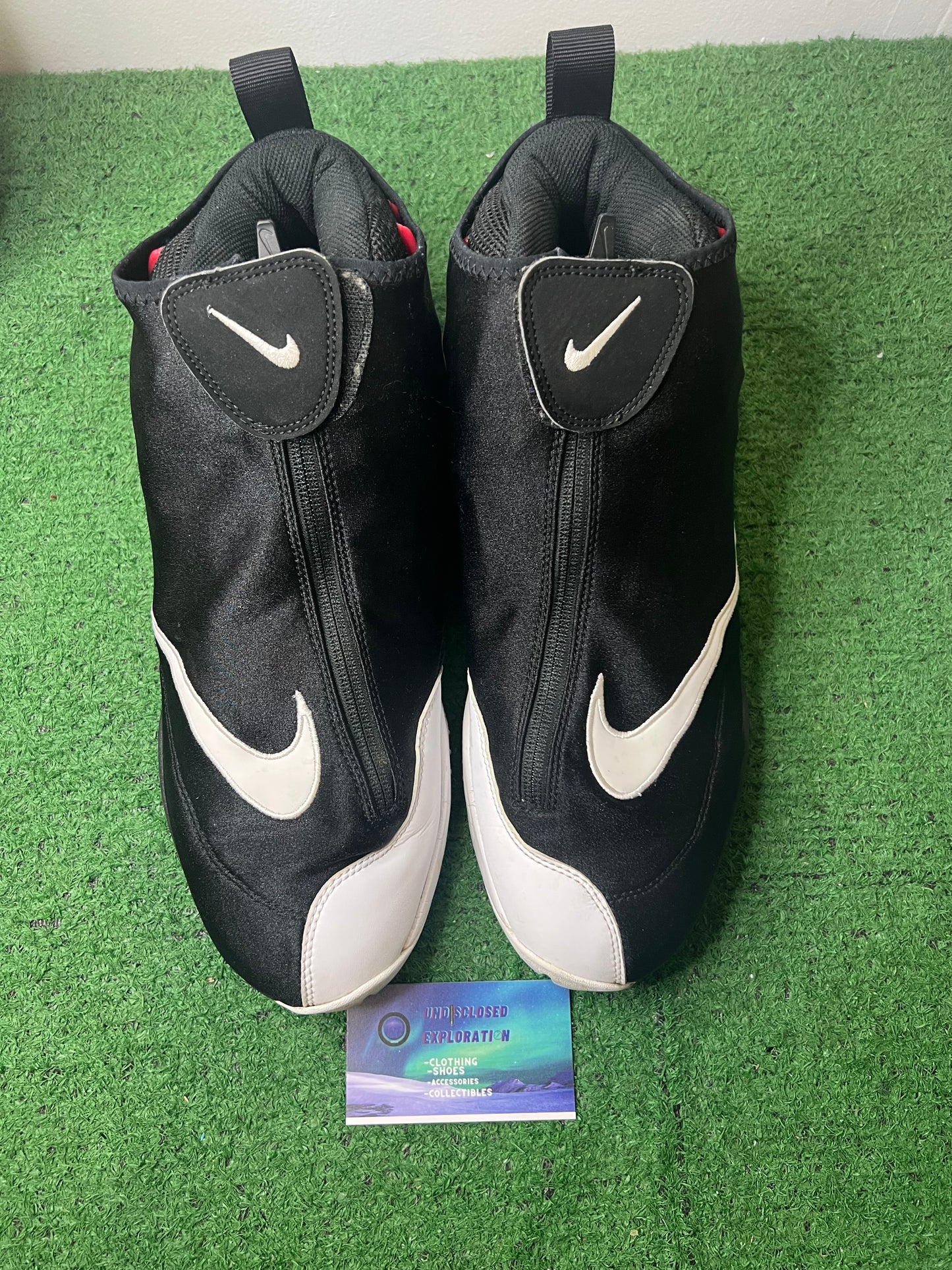 Nike Air Zoom flight 98 the glove  black & white og size 12men/13.5women