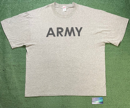 Vintage 1970s Army grey & black tee