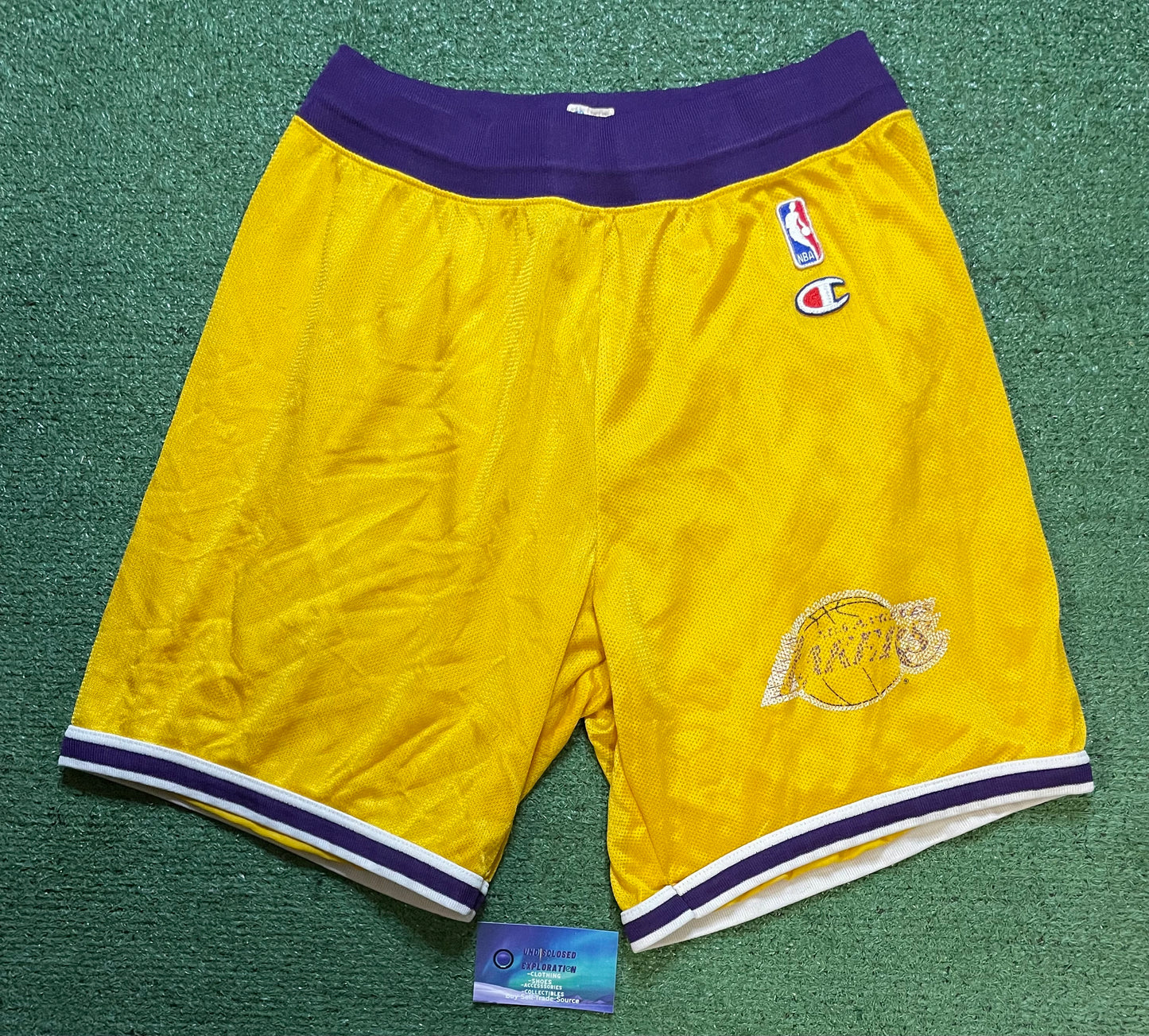 Vintage 1990s Los Angeles Lakers champion shorts