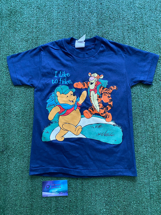 Vintage Winnie The Pooh “I Like To Hike” T-shirt