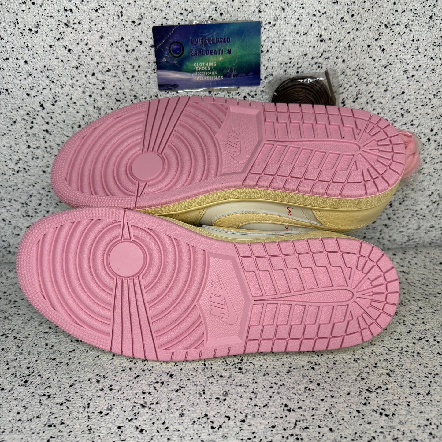 Jordan 1 Low Travis Scott Shy Pink