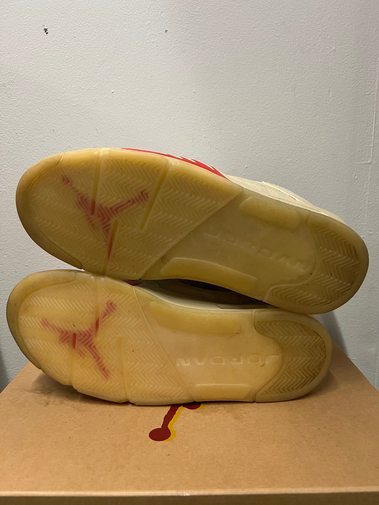 Jordan 5 Chinese new year 2021 size 10.5men/12women