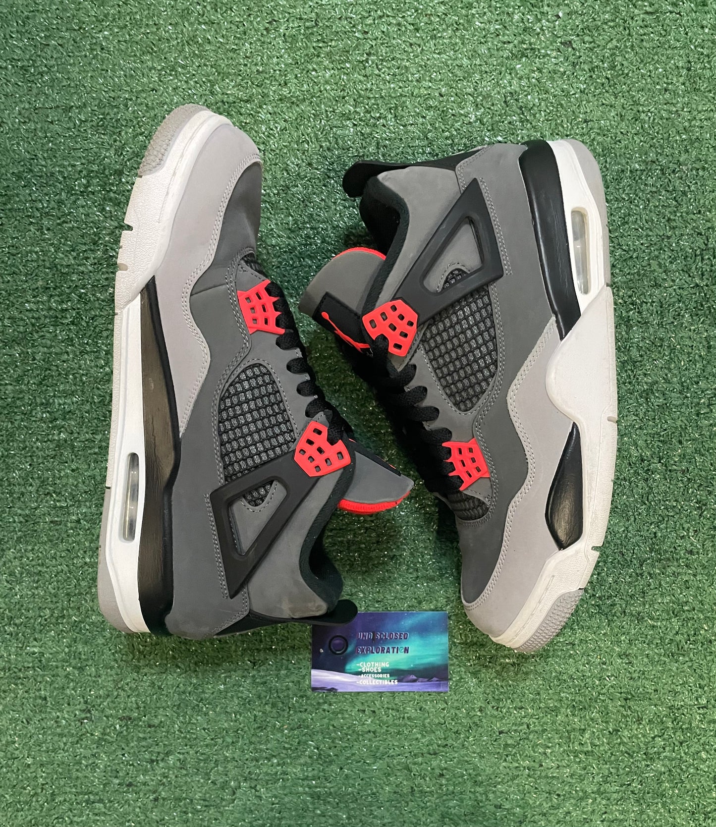 Air Jordan 4 infared size 10men/11.5women