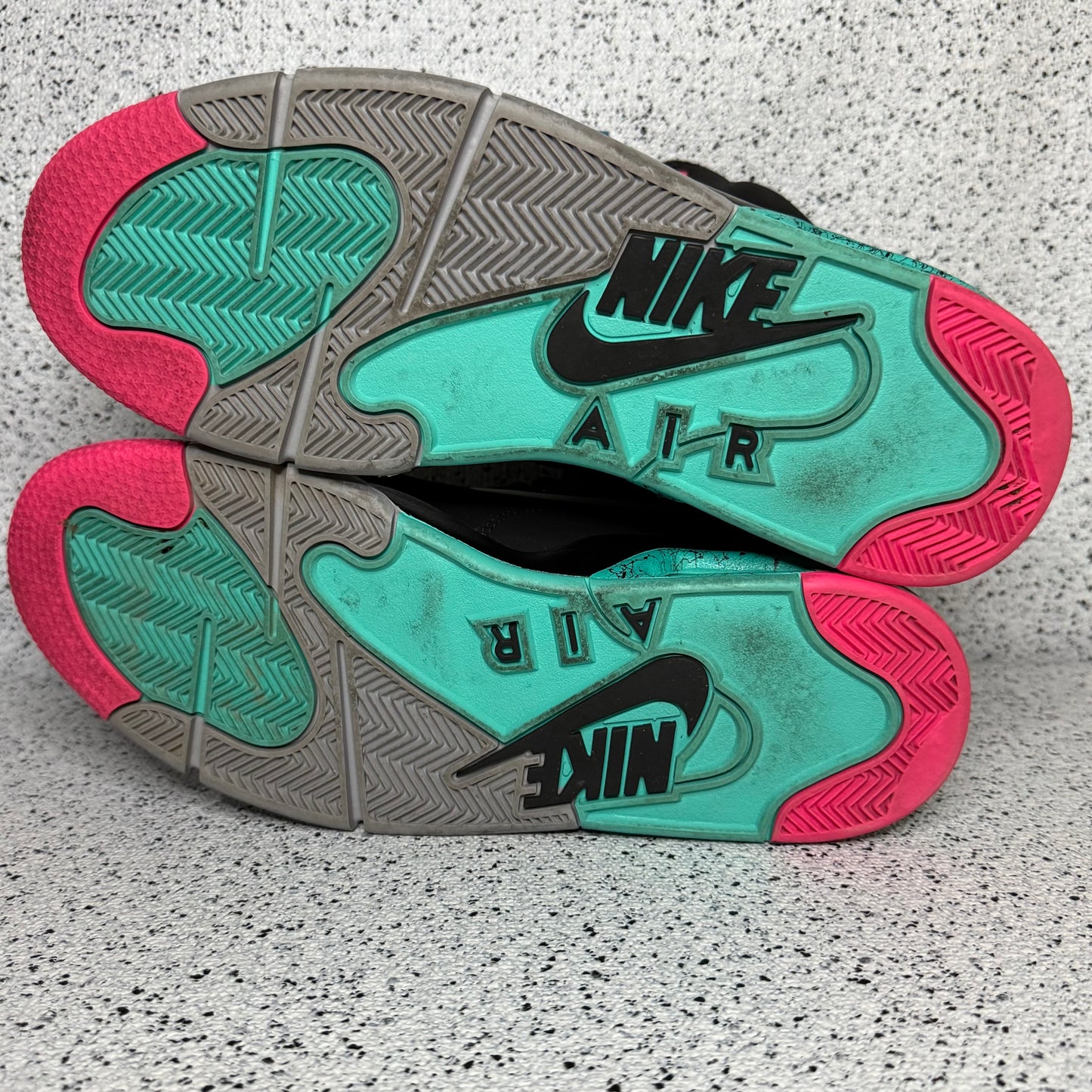 Nike Air Command Force Spurs 12 Men/13.5 Women “Preowned”