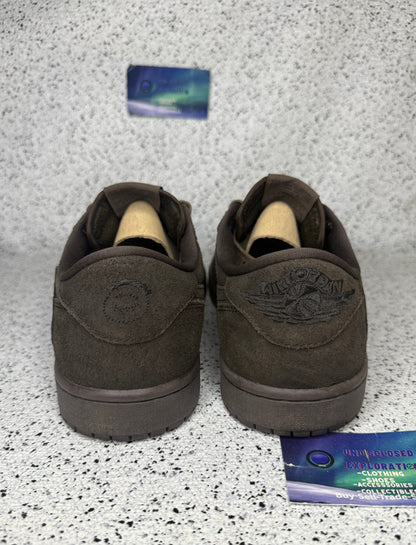 Jordan 1 Low Travis Scott Velvet 10.5 Men/12 Women “Preowned”