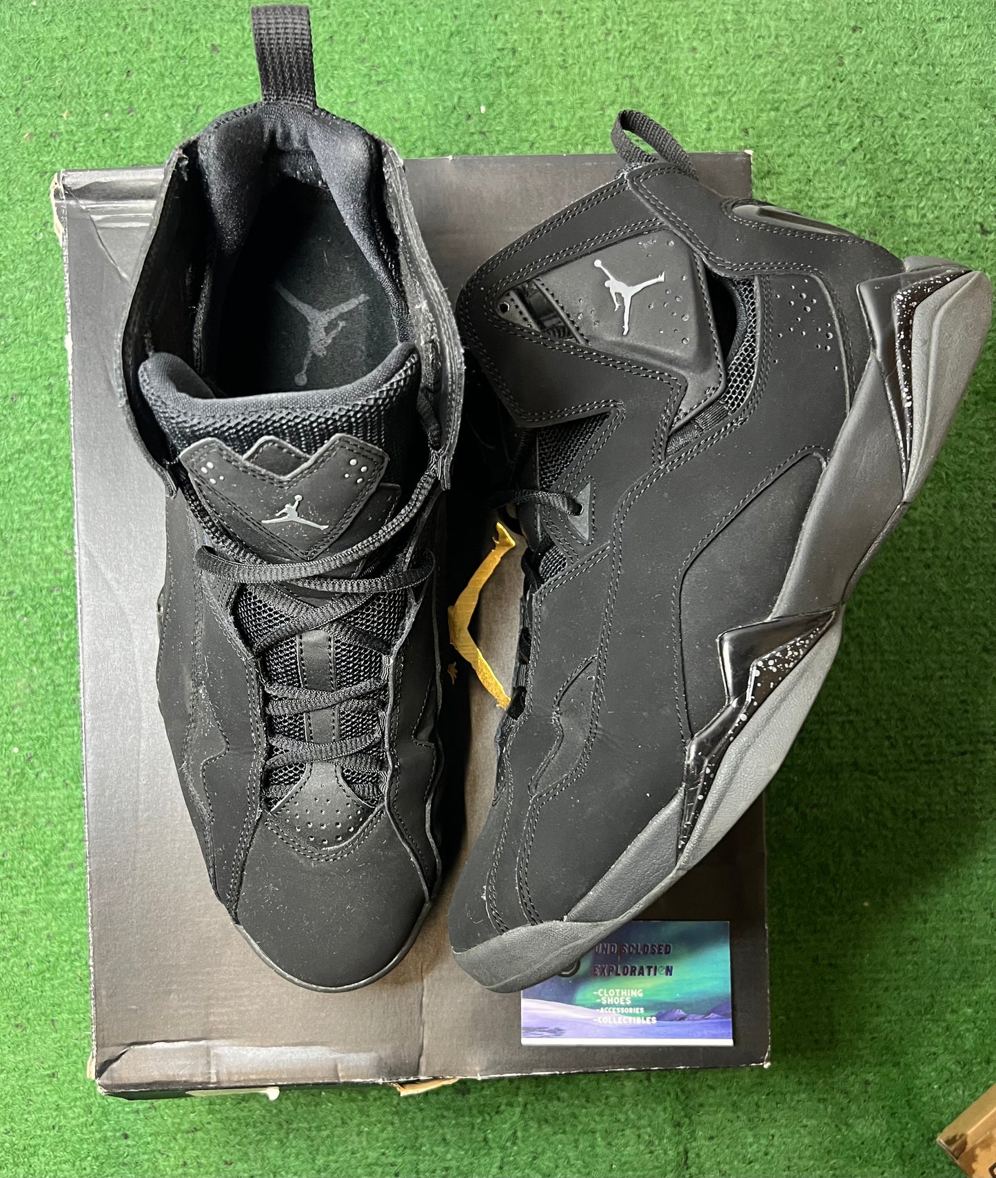 Jordan True Flight black size 12men/13.5women