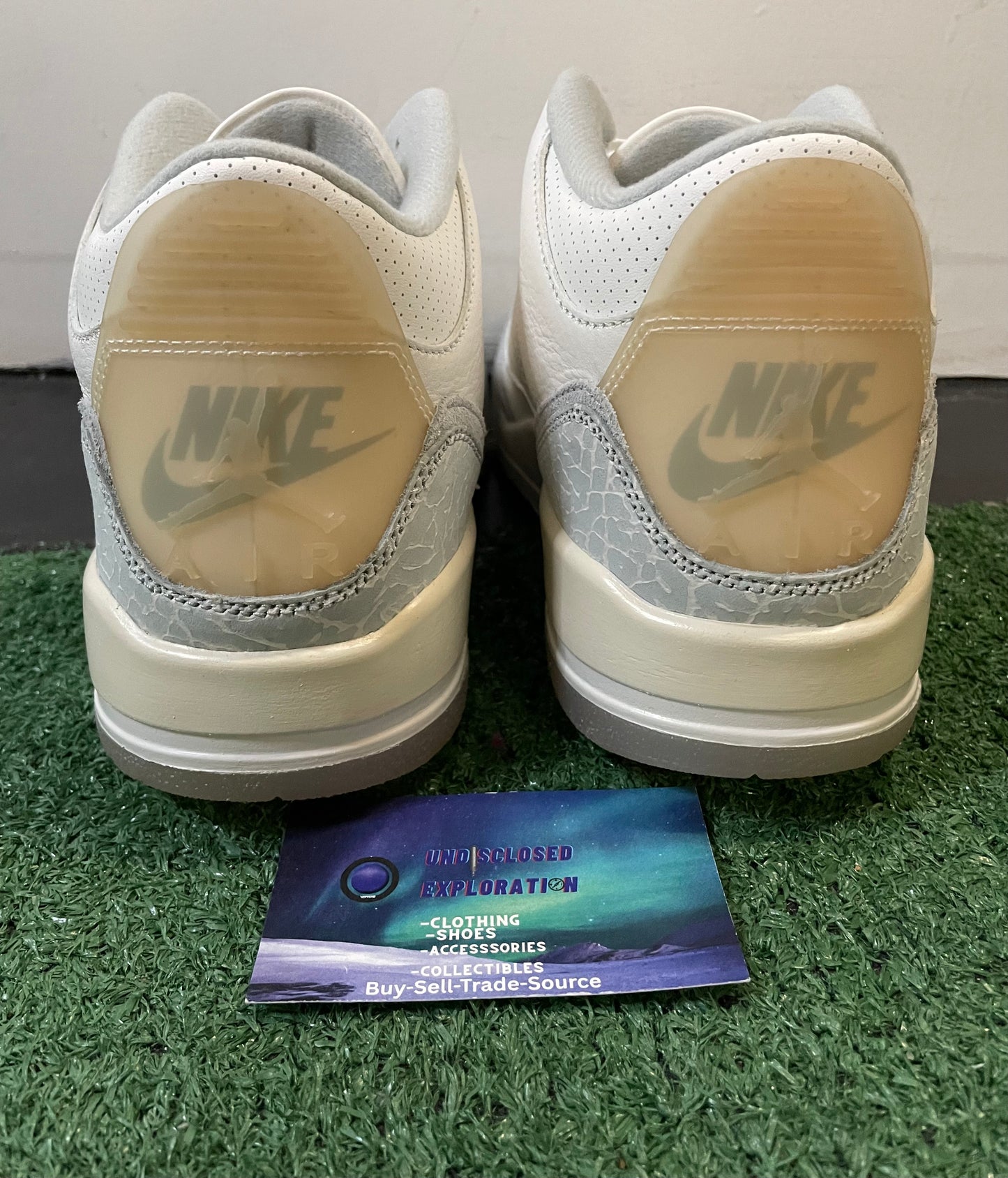 Air Jordan 3 craft ivory