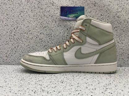 Jordan 1 Seafoam 10.5 Men/12 Women “Preowned”