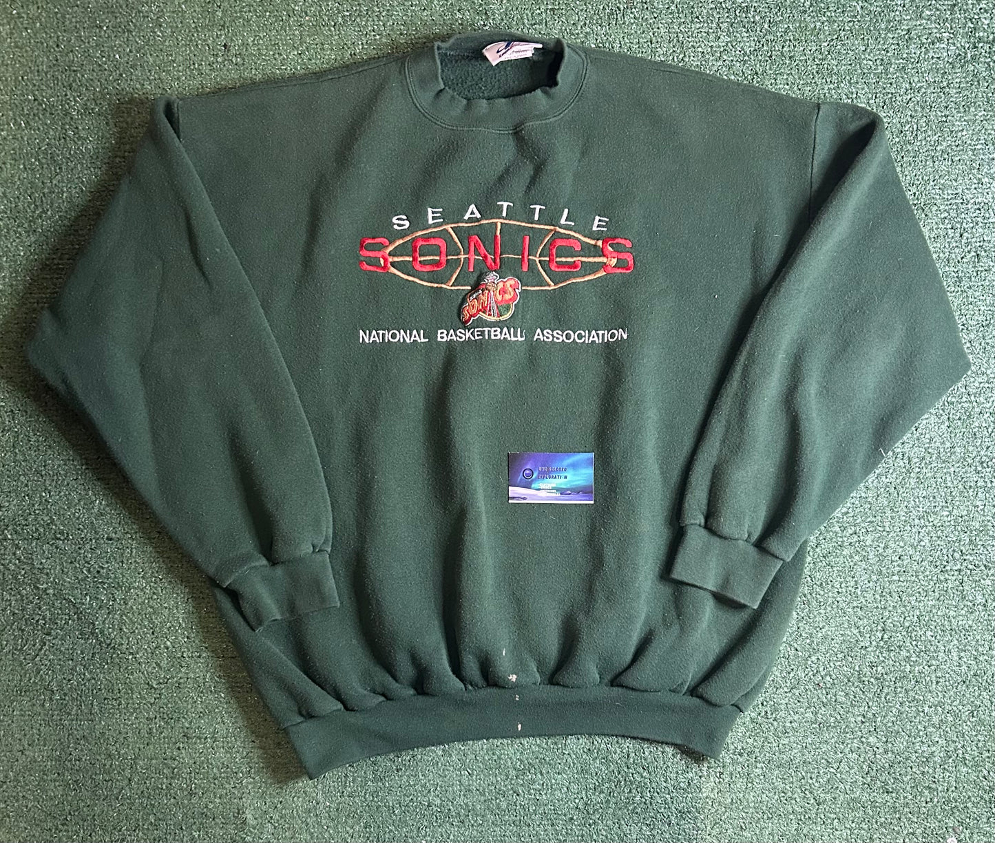Vintage 1990s Seattle Sonics embroidered crewneck