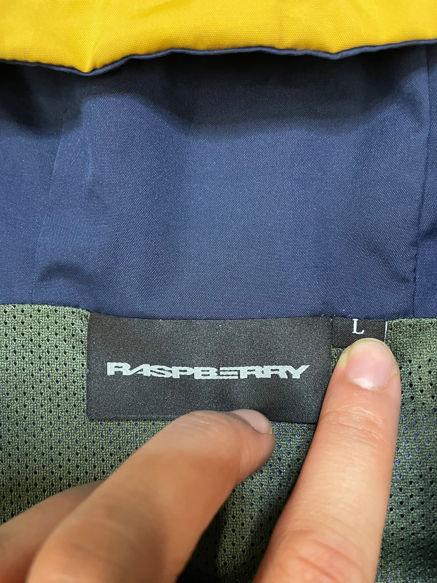 Gv Gallery Raspberry hills Shanghai jacket