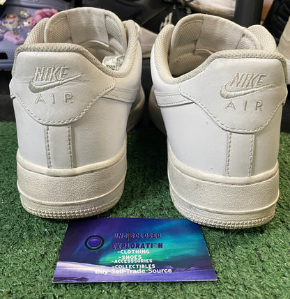 Nike Air Force 1 low triple white size 10.5men/12women