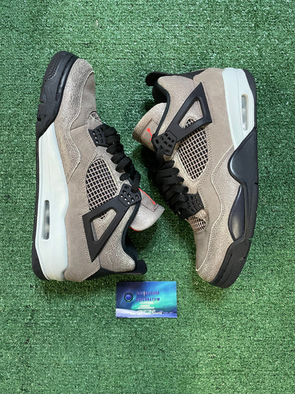 Air Jordan 4 taupe size 10men/11.5women