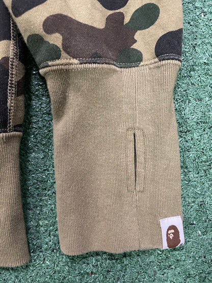 Bape 1st camo daiwa fish full zip hoodie
