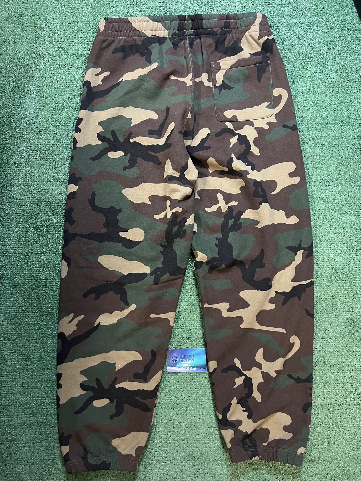 Supreme satin applique woodland camo sweatpants