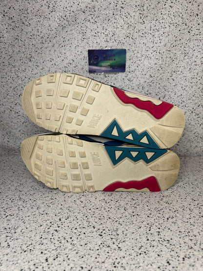 Nike Air Structure Triax 91 Vivid Pink 11.5 Men/ 13 Women “Preowned”