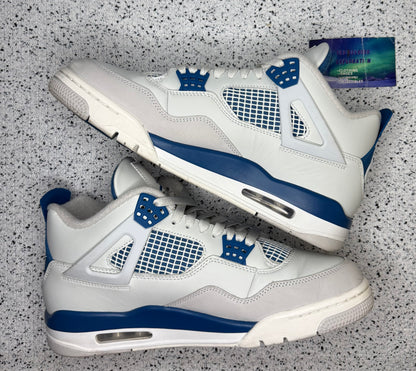 Jordan 4 Military Blue 10 Men/11.5 Women “Preowned”