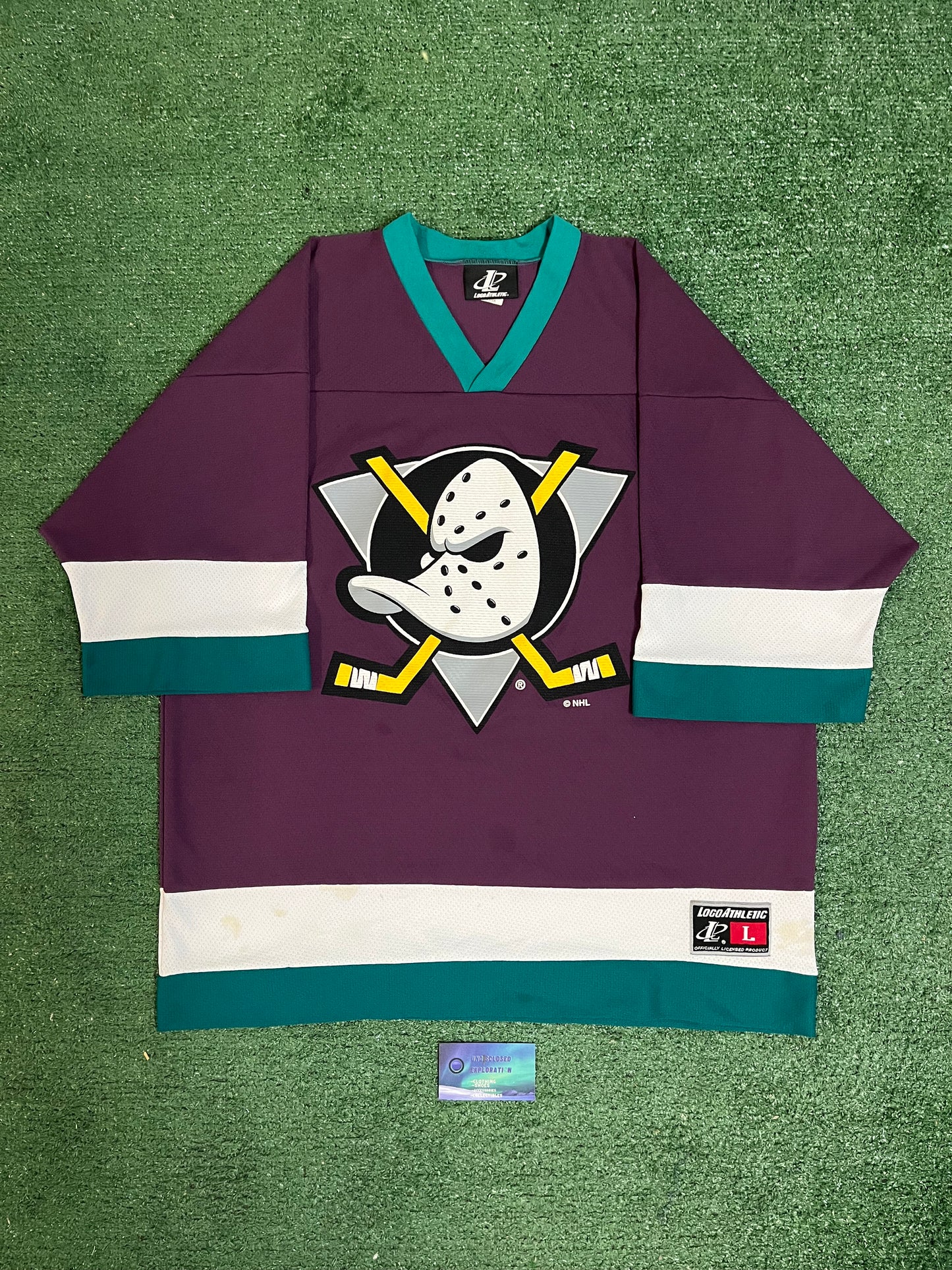 Vintage 1990s mighty ducks hockey jersey