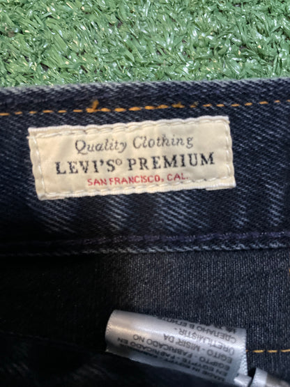 Levi 501 dark wash denim jeans