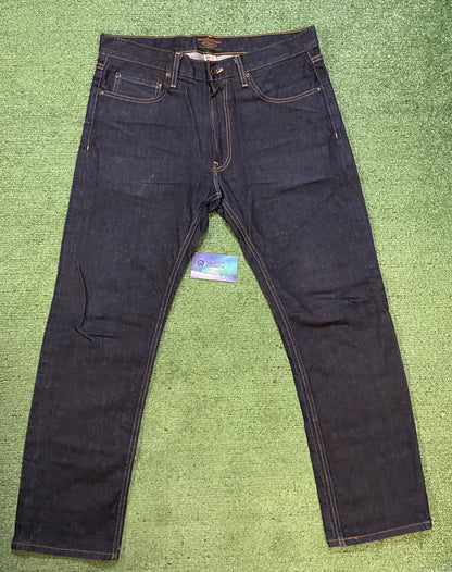 Filson Muleskinner raw indigo jeans