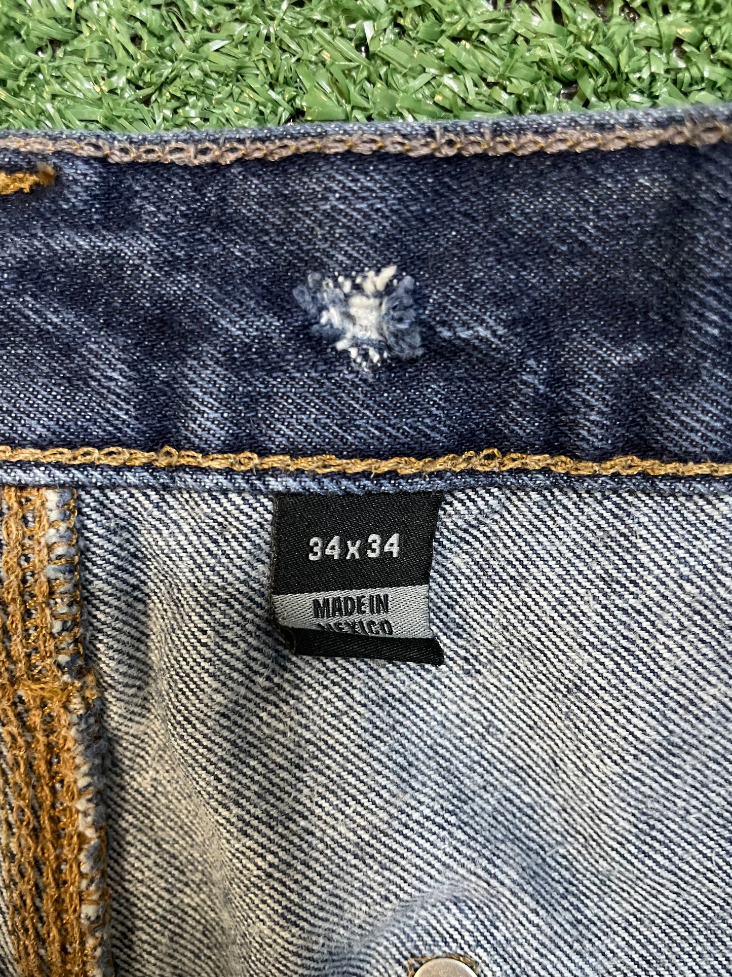 Carhartt double knee denim shorts