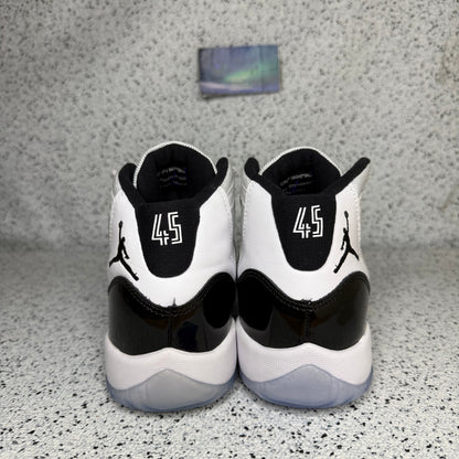 Jordan 11 Concord