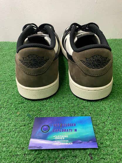 Jordan 1 low mocha size 12men/13.5women