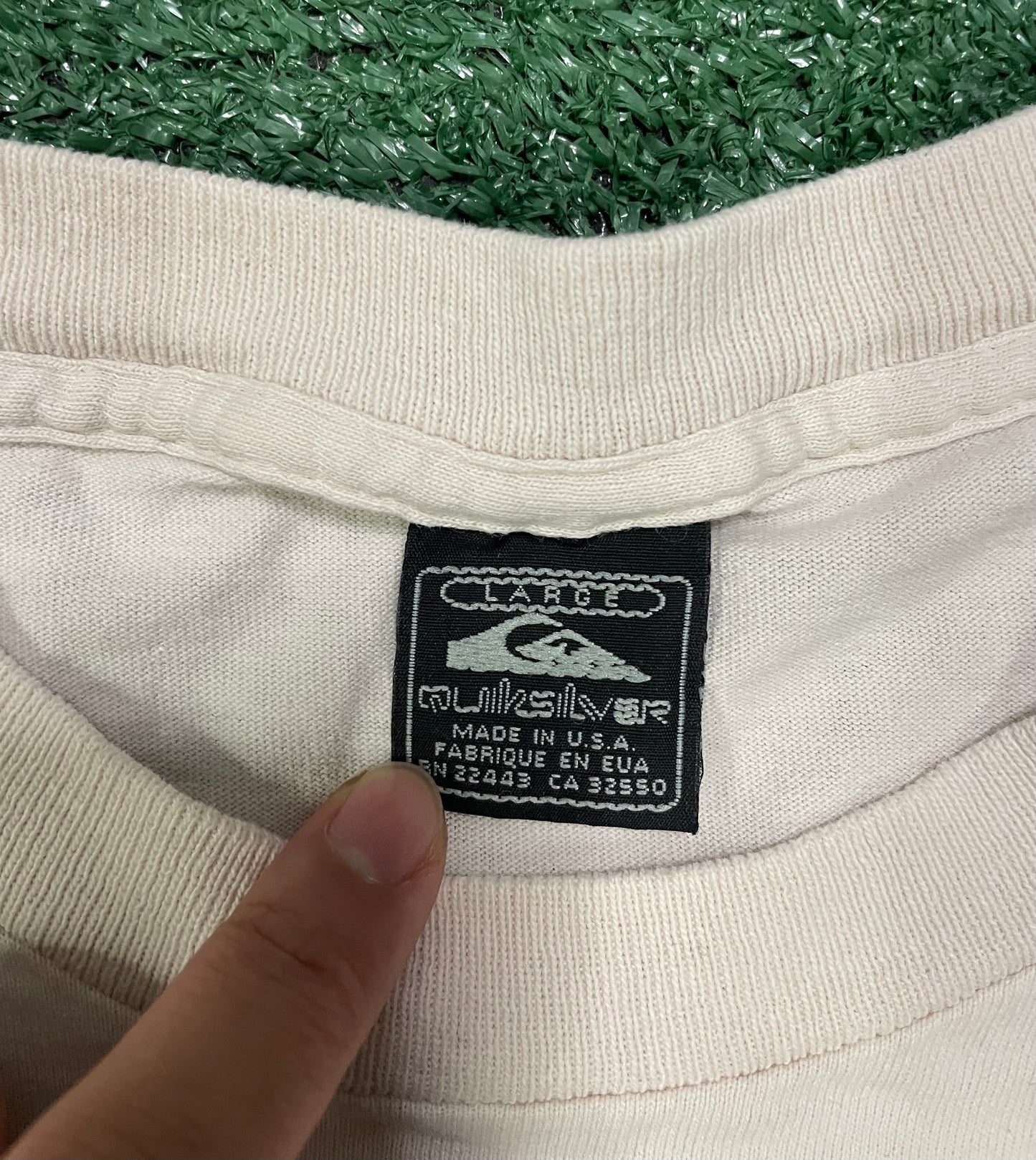 Vintage 1990s Quiksilver snowboarding tee