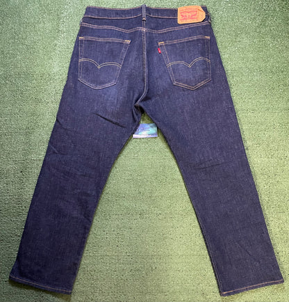 Levi 501 dark wash jeans