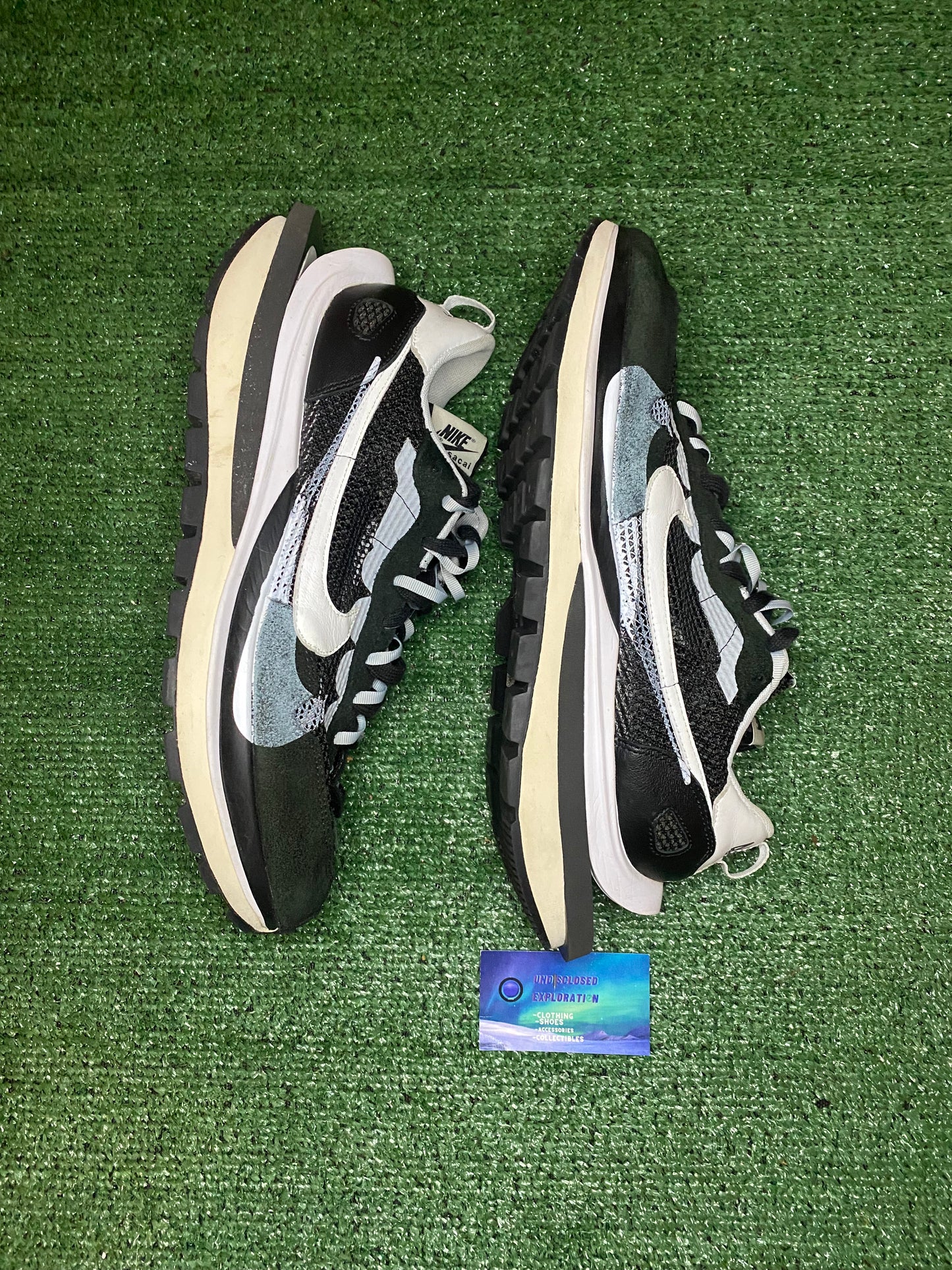 Nike sacai vaporwaffle black white size 14men/15.5women