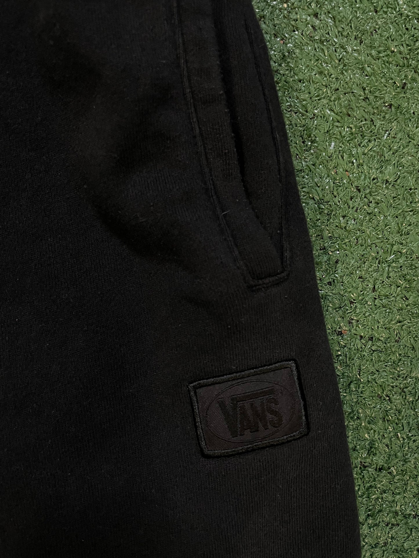 Vans original black fleece shorts
