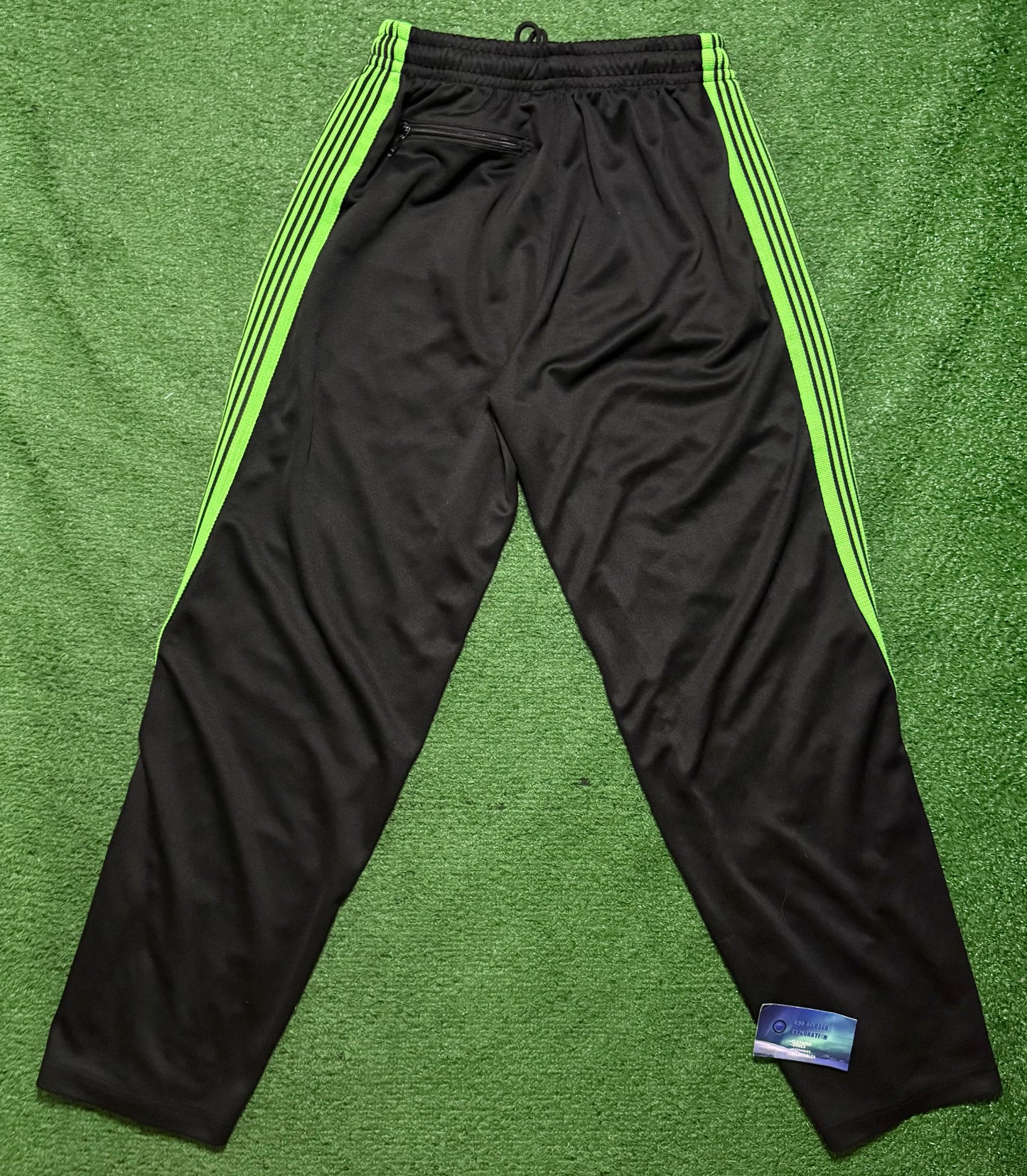 Gv Raspberry Hills Dad Sweatpants