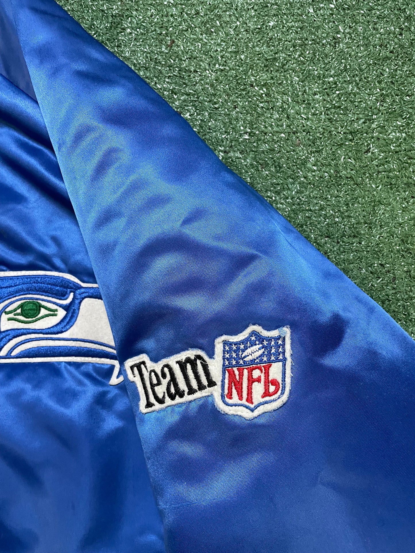 Vintage 1990s seattle Seahawks satin chalkline bomber jacket