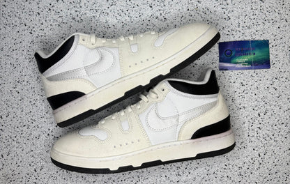 Nike Mac Attack Social Status Status Symbol 10 Men/11.5 Women “Preowned”