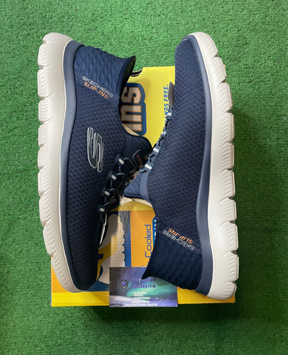 Skechers slip ins summit high range navy